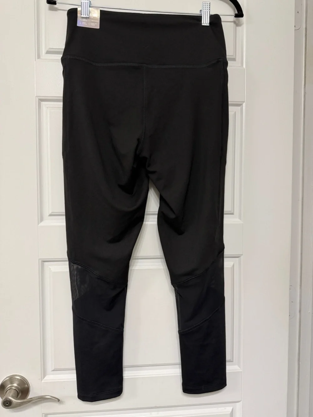 PINK Victoria's Secret Black Mesh Panel Leggings - Picture 3 of 3